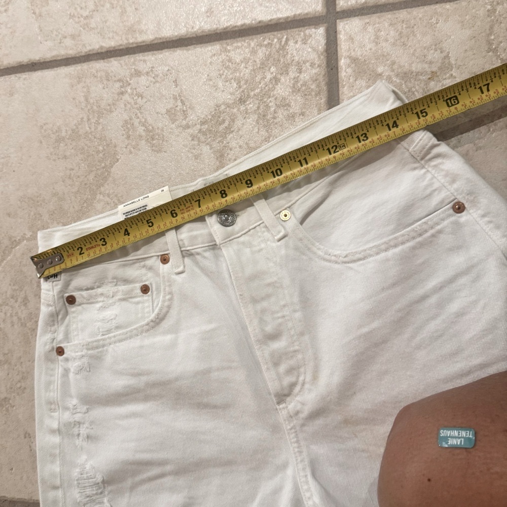 Citizen of Humanity Annabelle Denim Shorts. - Picture 8 of 12